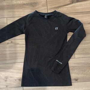 Armada black LS baselayer